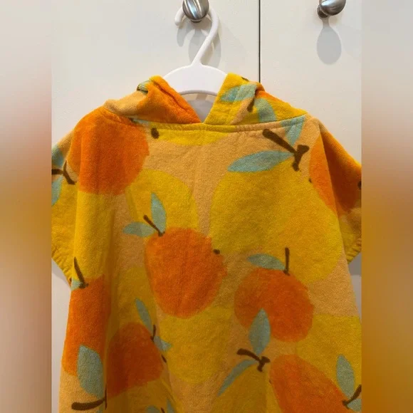 Zara Kids Hooded Towel Poncho in Yellow & Orange Fruit Print - Picture 2 of 3